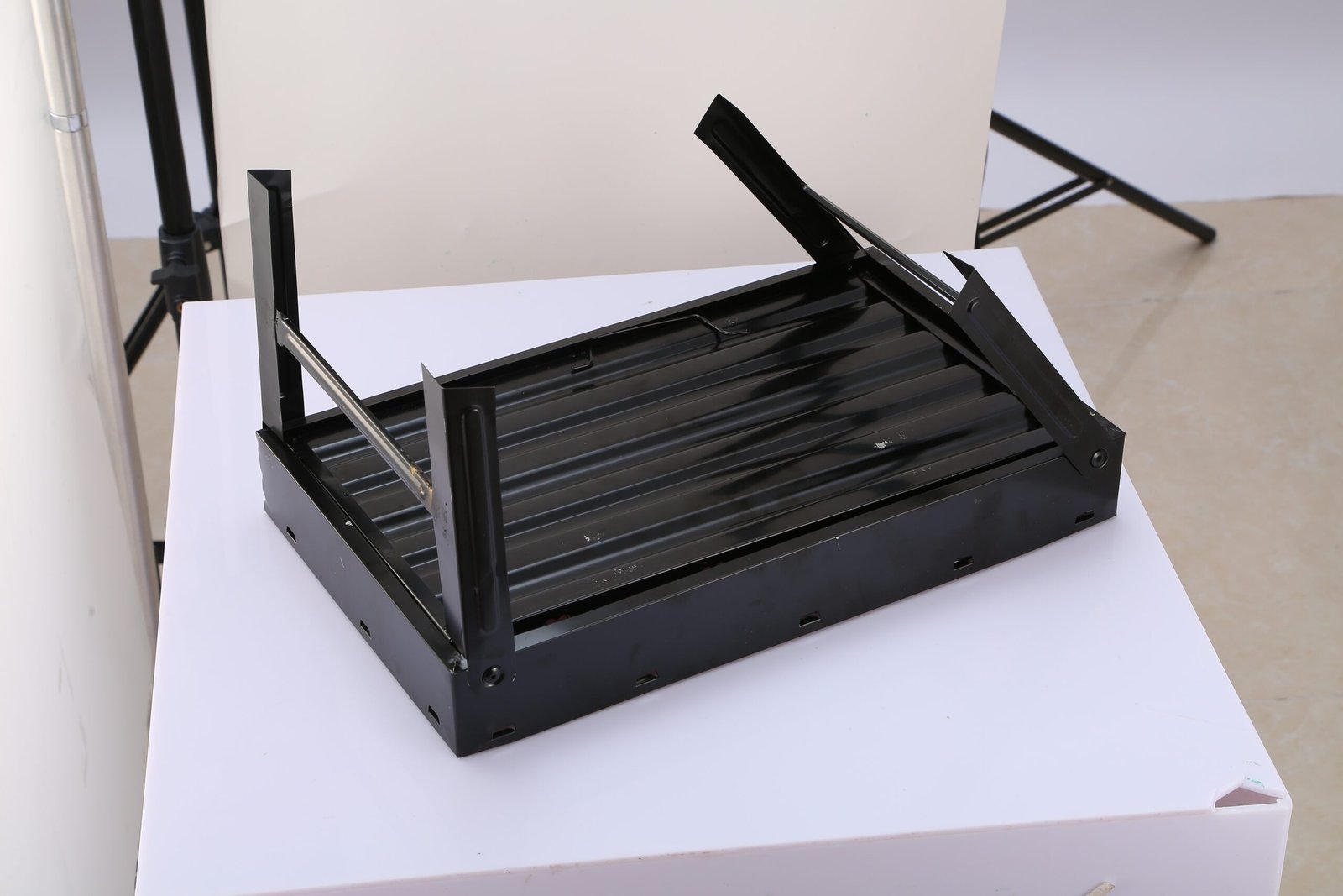 1 barbecue portable pliable au charbon de bois – Fumoir léger pour camping, pique-nique et jardin - Image 9