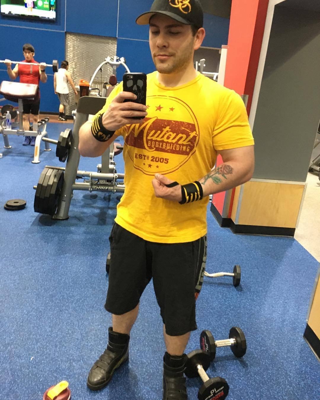 Nouveau t-shirt moulant à manches courtes pour homme – Fitness et musculation - Image 2