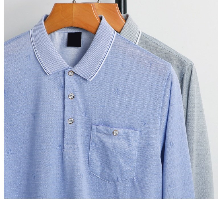 Papa porte un t-shirt à manches longues avec un col fin, adapté au printemps et à l'automne. - Image 7
