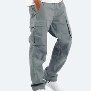 Pantalon cargo long pour homme, idéal pour un style décontracté et sportif.