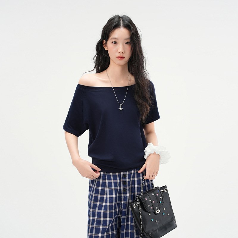 T-shirt sans manches pour femme à encolure asymétrique et coupe ample - Image 5