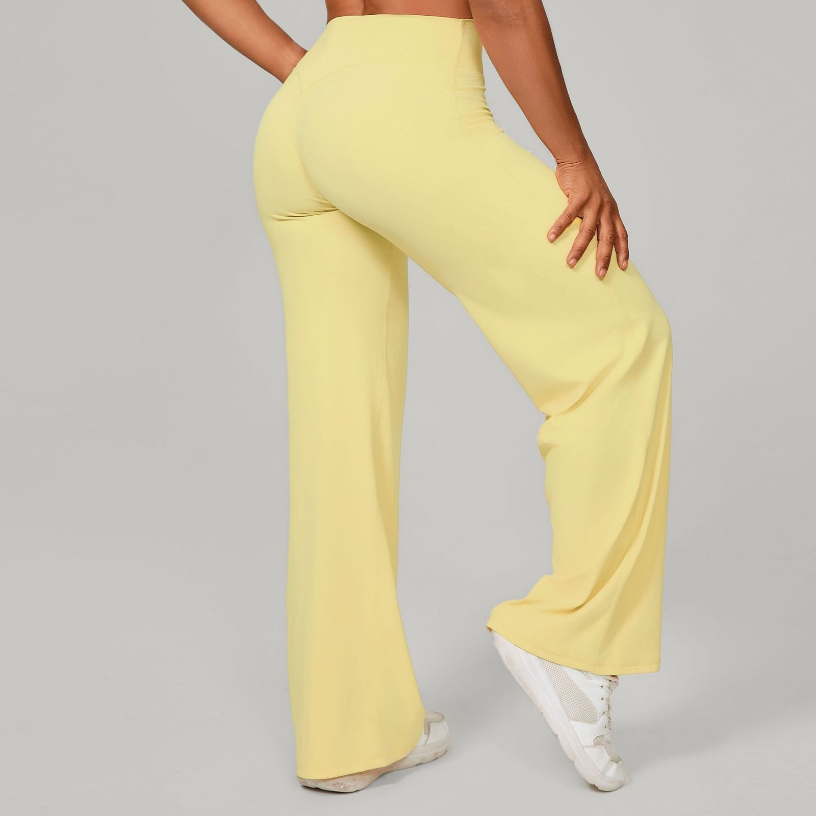 Pantalon de yoga confortable à taille haute et jambes droites pour femmes - Image 15