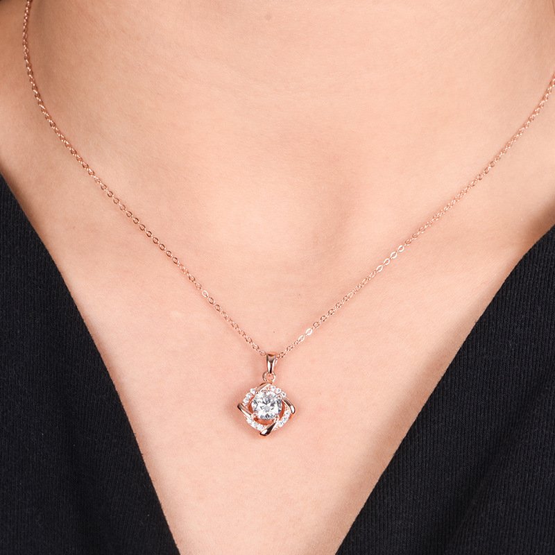 Collier en argent sterling S925 avec moissanite 1 ct (qualité D-VVS1), pendentif torsadé, chaîne plaquée platine (40 et 45 cm), livré dans un coffret cadeau avec certificat GRA. - Image 3
