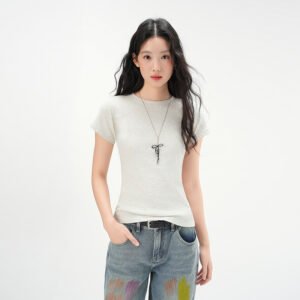 T-shirt basique pour femme en coton, coupe ajustée, manches courtes et col rond