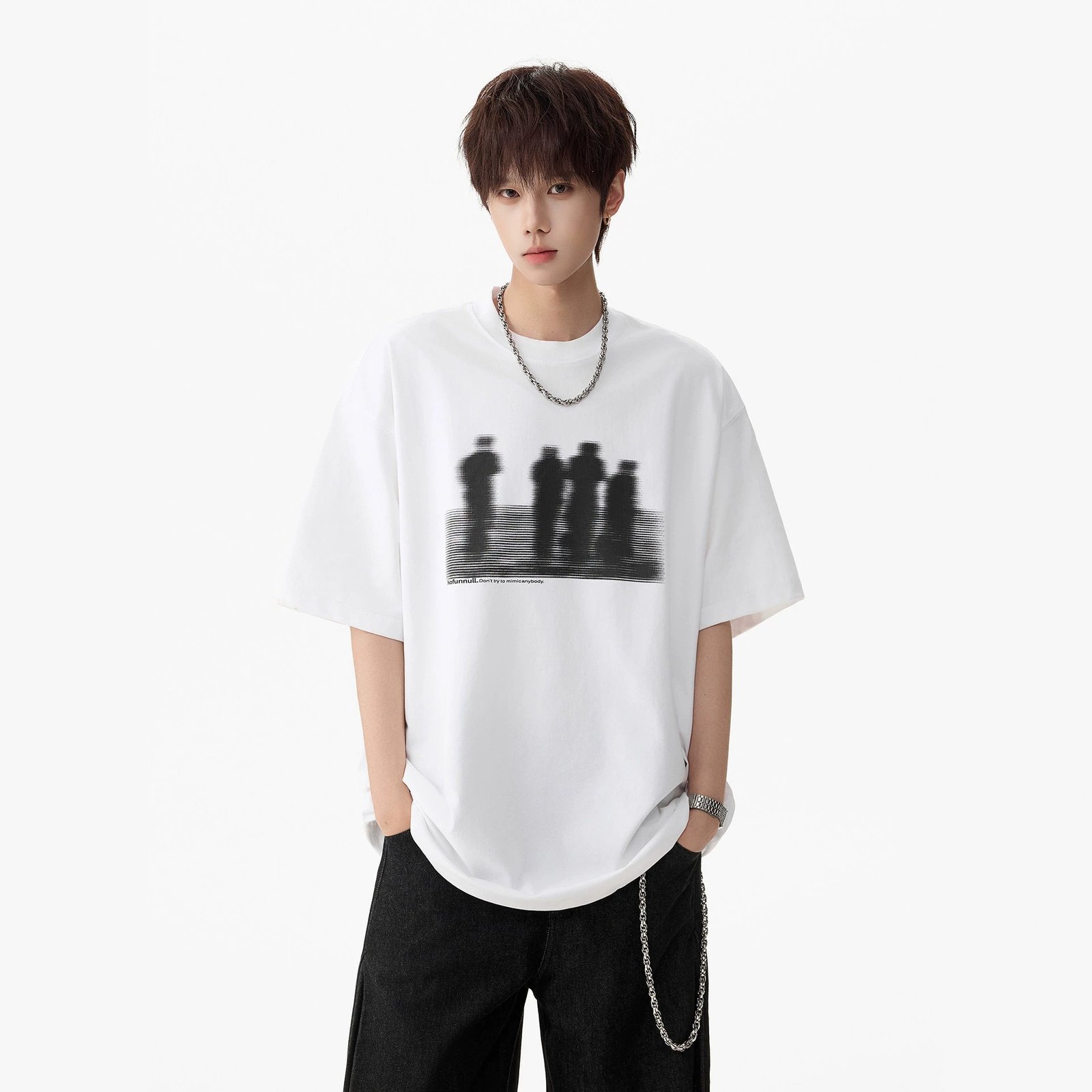 T-shirt blanc à manches courtes et imprimé pour homme
